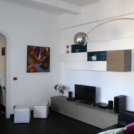 ゲストハウス A Due Passi Dalla Cattedrale